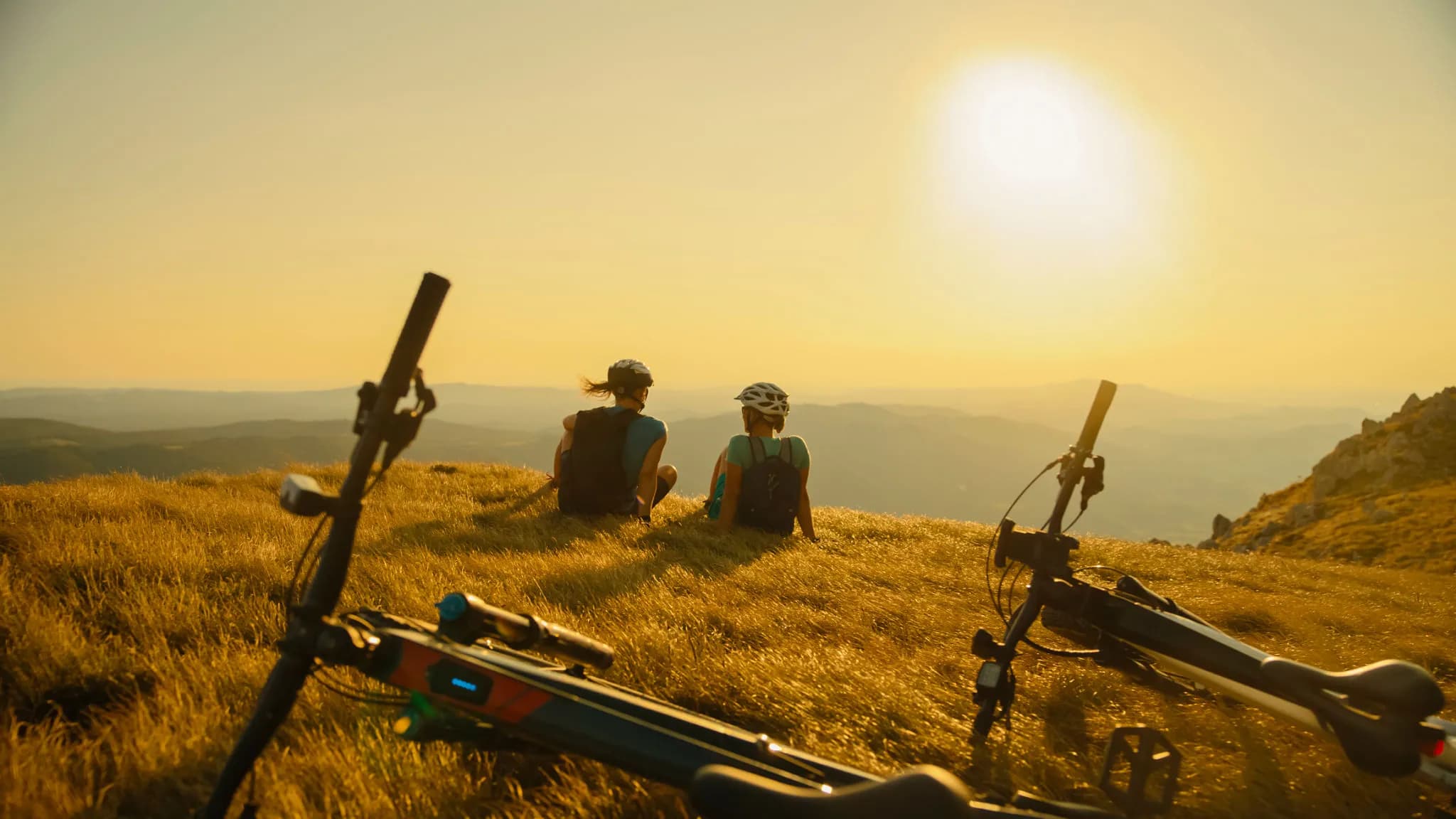 Пристигане в хотела привечер